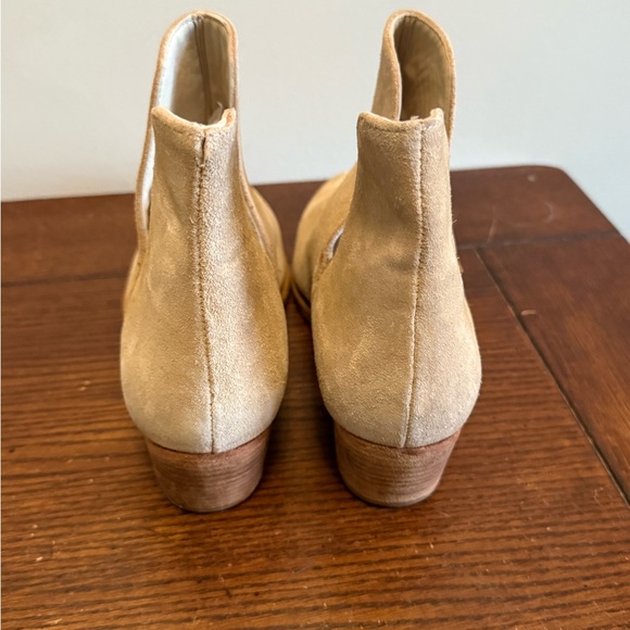 Free People Charm Double V Tan Suede Ankle Boots 8-8.5 - Picture 5 of 6